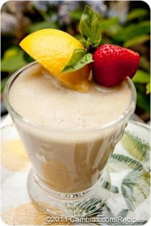 Strawberry Lemon Basil Shake